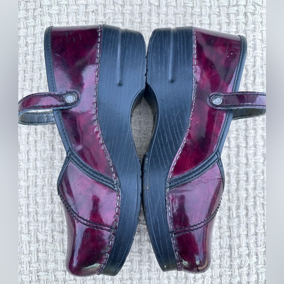 WOMENS dansko 38 Red Mary Jane Shoes - Picture 5 of 12